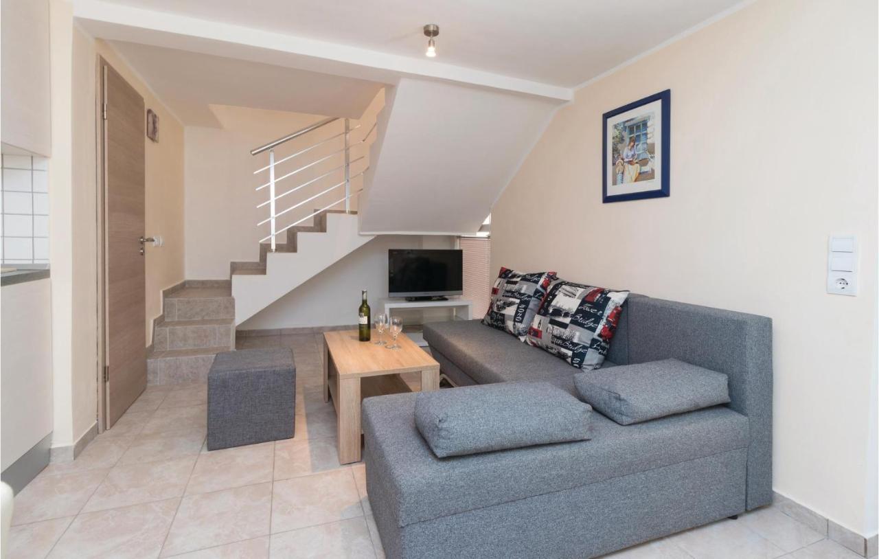 Gorgeous Home In Zadar With Wifi ภายนอก รูปภาพ