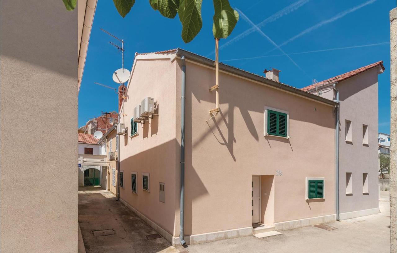 Gorgeous Home In Zadar With Wifi ภายนอก รูปภาพ
